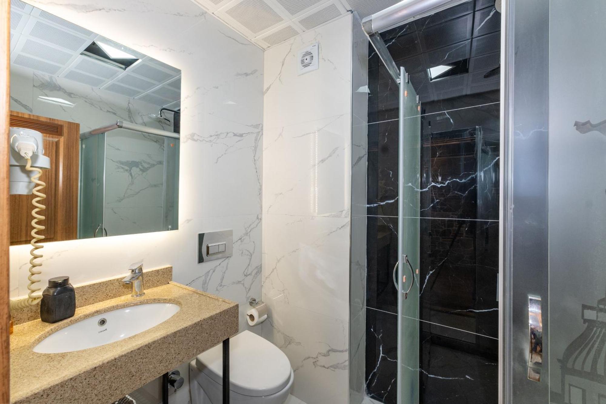 T-Square Residence Istanbul Bagian luar foto