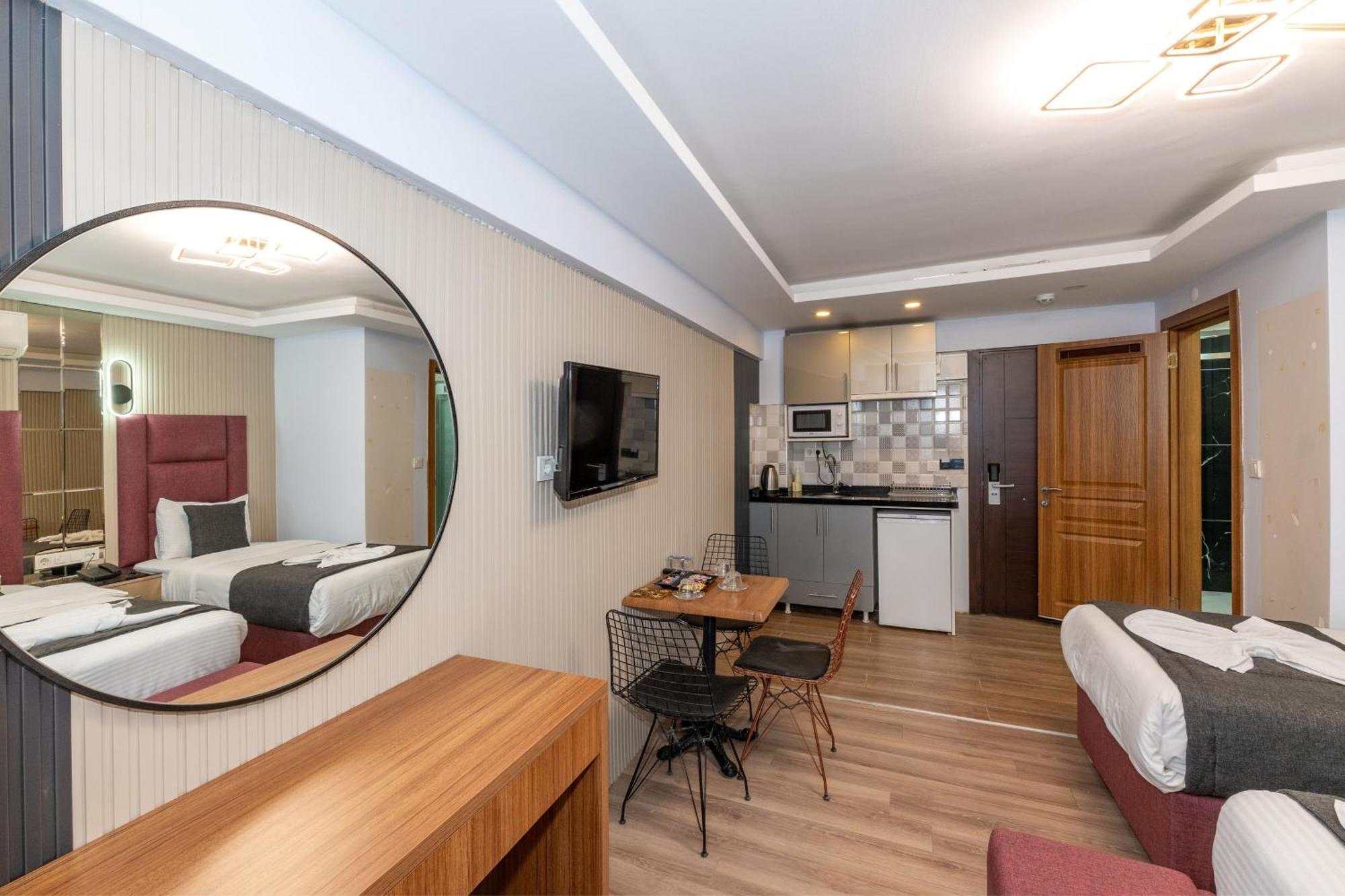 T-Square Residence Istanbul Bagian luar foto