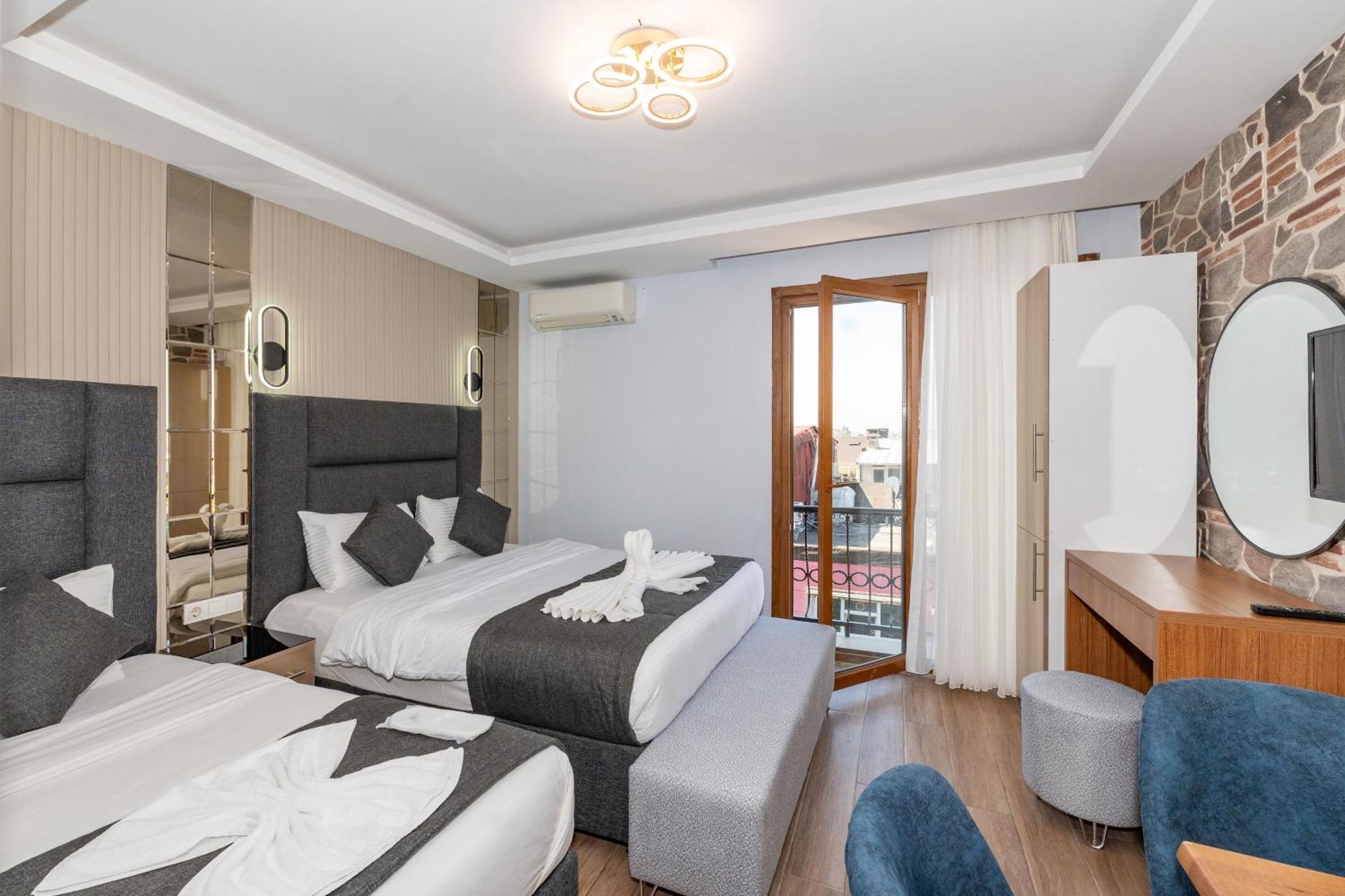 T-Square Residence Istanbul Bagian luar foto